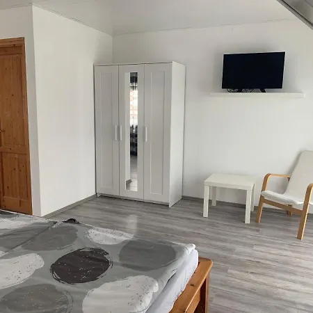 Centrum Nyaralo * ボニャルツバシュ