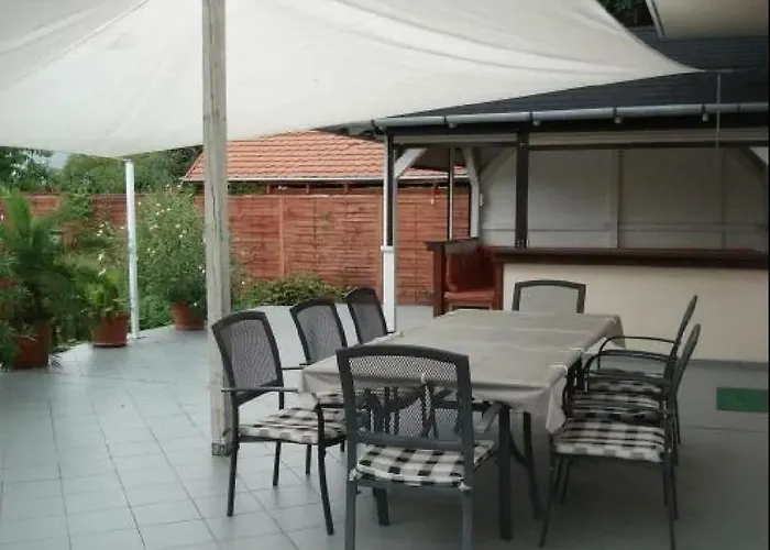 Centrum Nyaralo Casa vacanze *